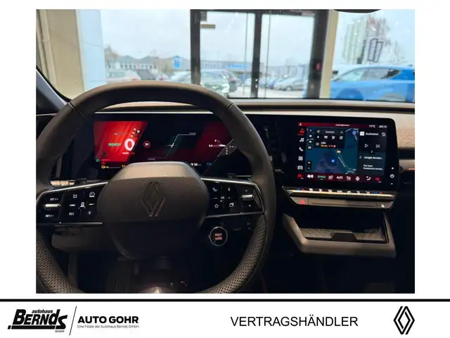 Renault Megane E-Tech view 11