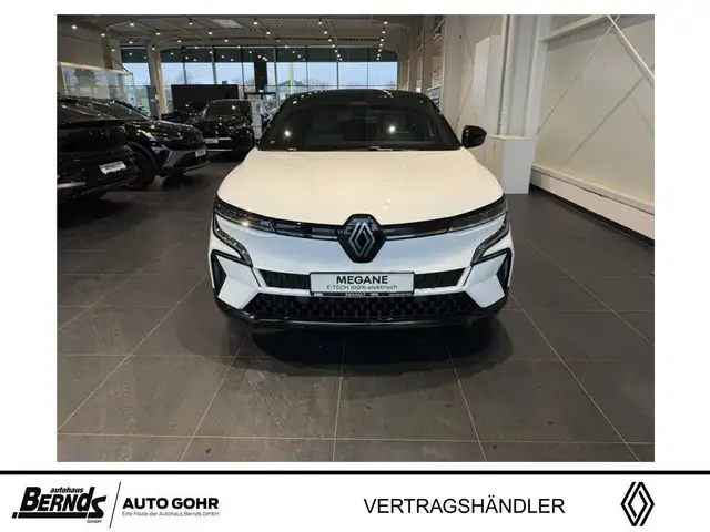 Renault Megane E-Tech view 2