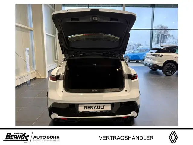Renault Megane E-Tech view 7
