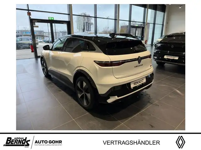 Renault Megane E-Tech view 5