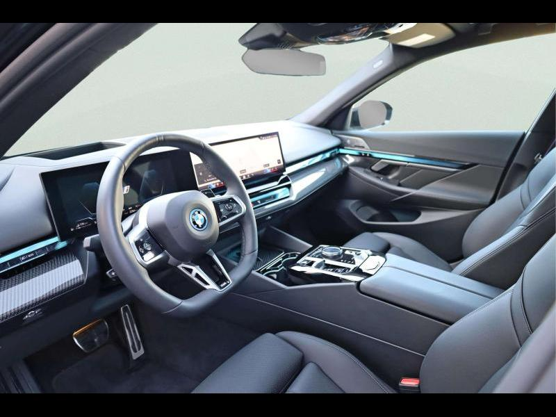 BMW 550 e xDrive Berline Kit M Sport — photo 7