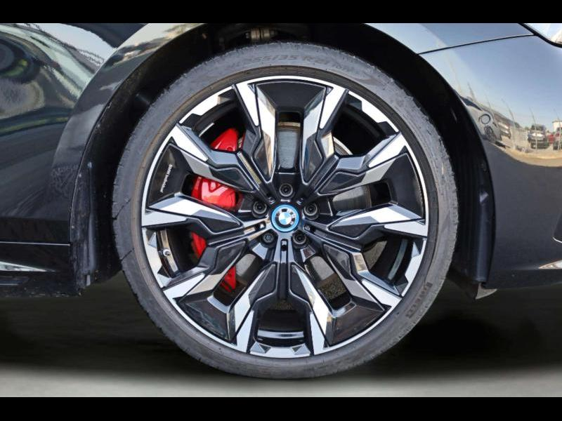 BMW 550 e xDrive Berline Kit M Sport — photo 9