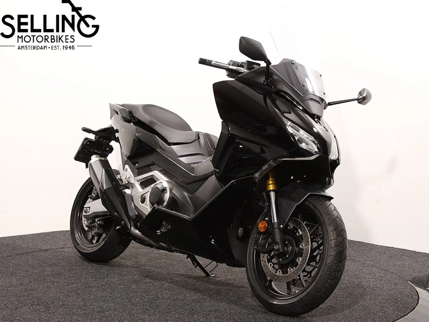 Honda Forza 750 NSS Zwart - 2