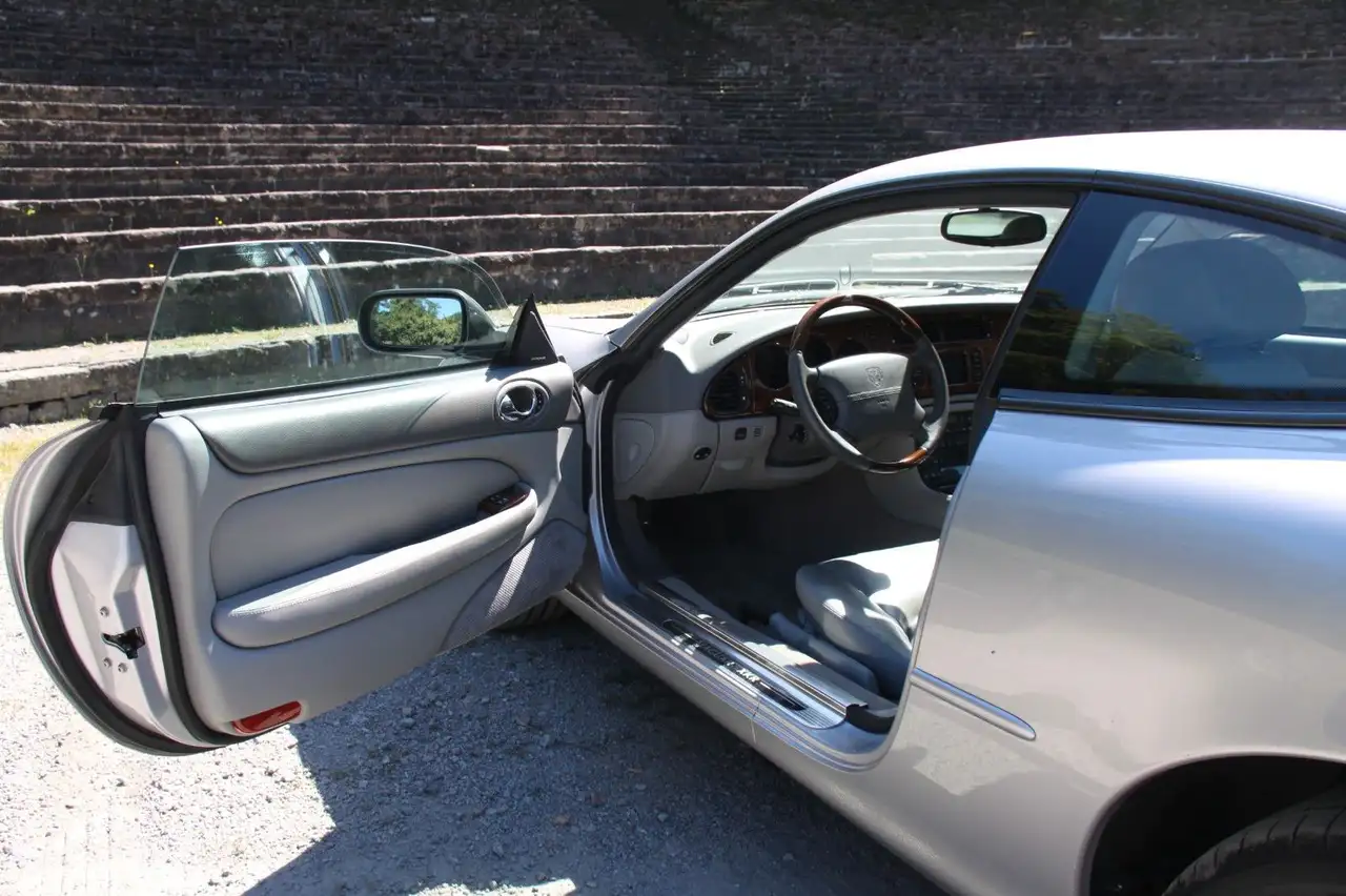 Jaguar XKR Coupe 3 Jahre Garantie, foto 8