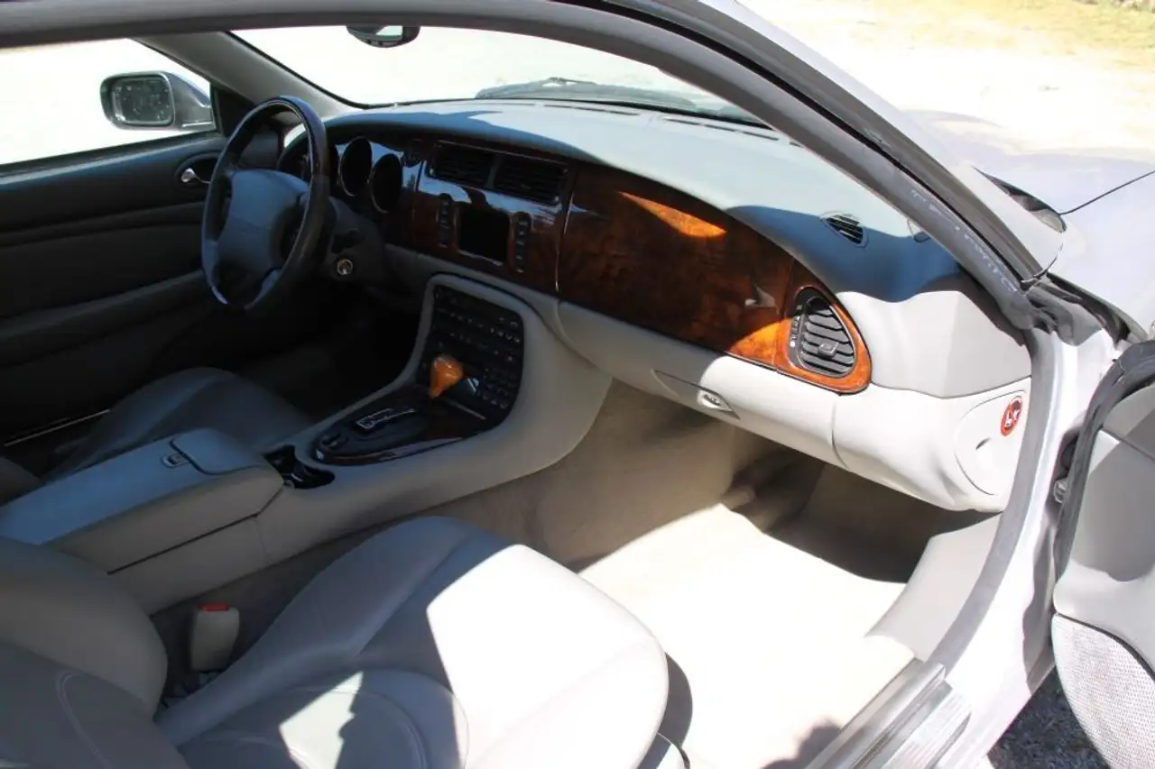 Jaguar XKR Coupe 3 Jahre Garantie, foto 6