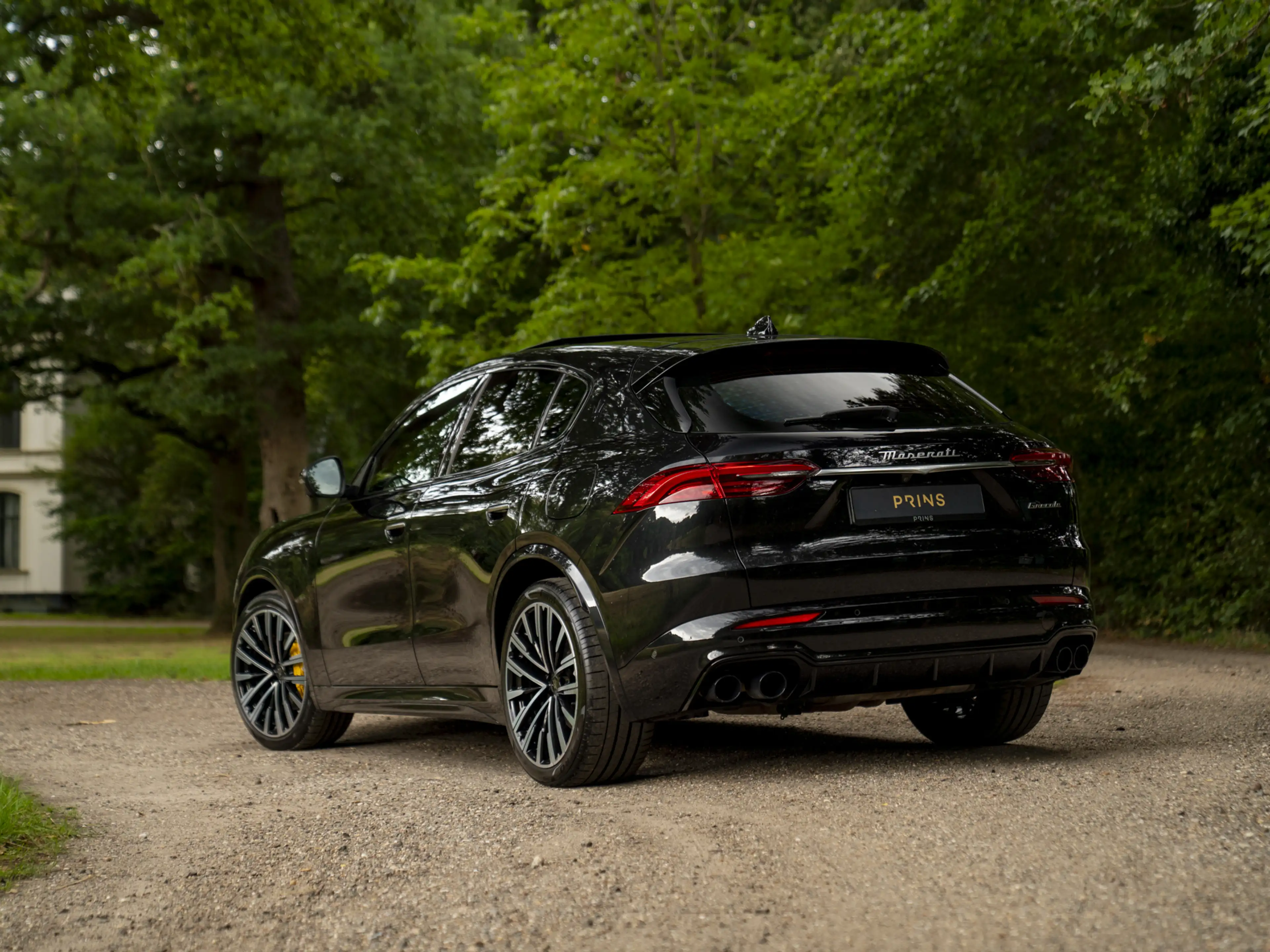 Maserati Grecale Modena 330pk | Luchtvering | Pano-dak | Carbon int — photo 6