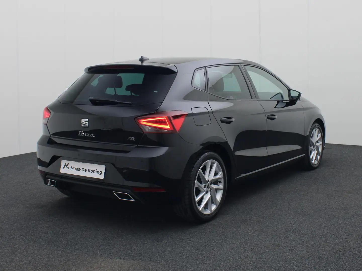 SEAT Ibiza 1.0/95PK EcoTSI FR · Apple/Android Car Play · Par Zwart - 2