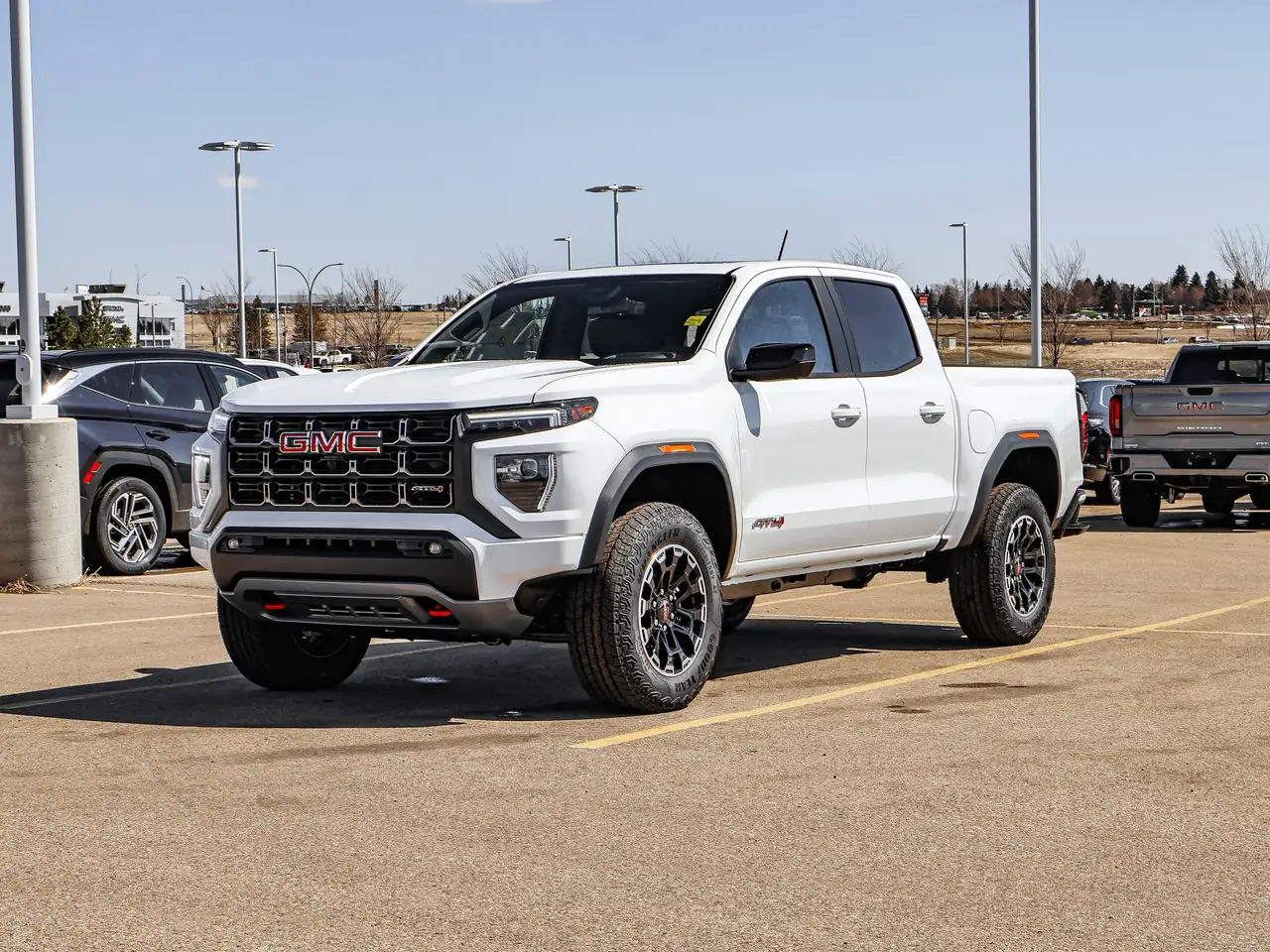 GMC Canyon снимка GMC Canyon