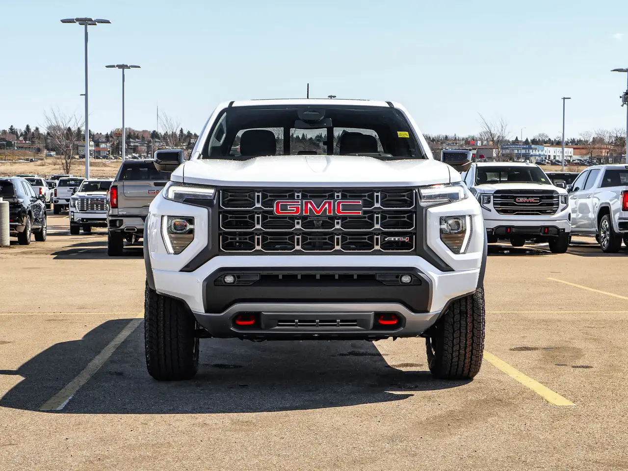 GMC Canyon снимка GMC Canyon