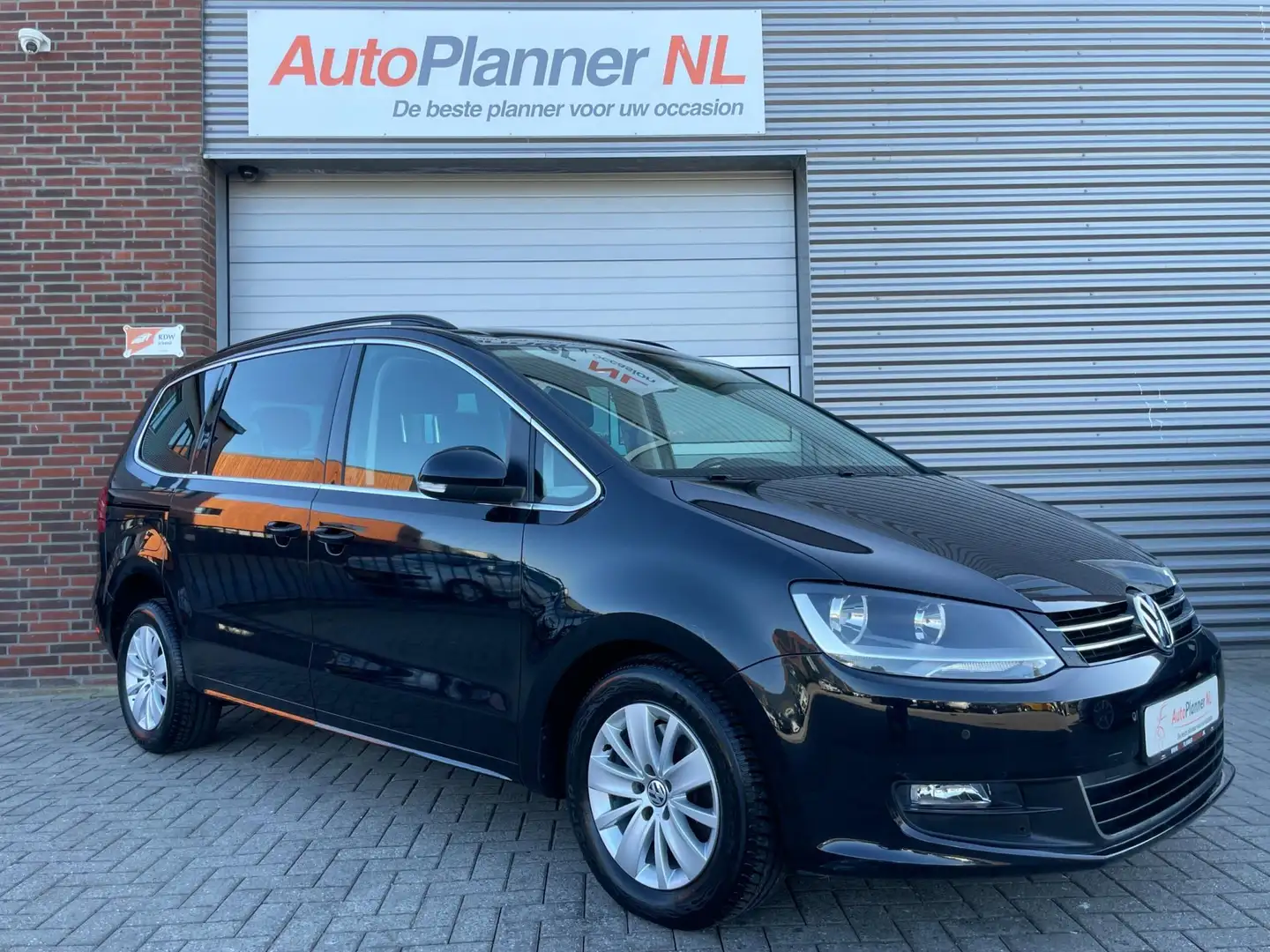Volkswagen Sharan 1.4 TSI! Airco! Cruise! 7-Persoons! Zwart - 1