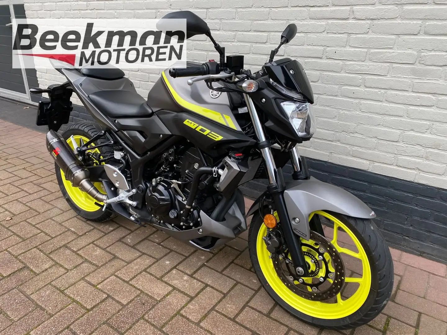 Yamaha MT-03 Grijs - 2