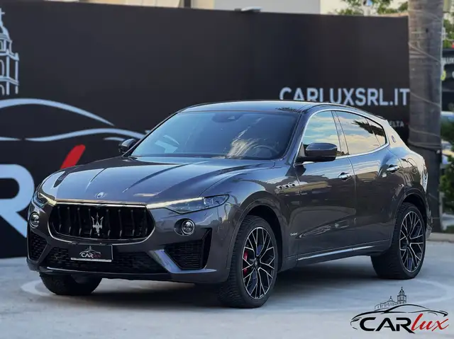 Maserati Levante 3.0 V6 Gransport 350CV Q4 | LED | CAM | PELLE | CAR PLAY | SCARICHI