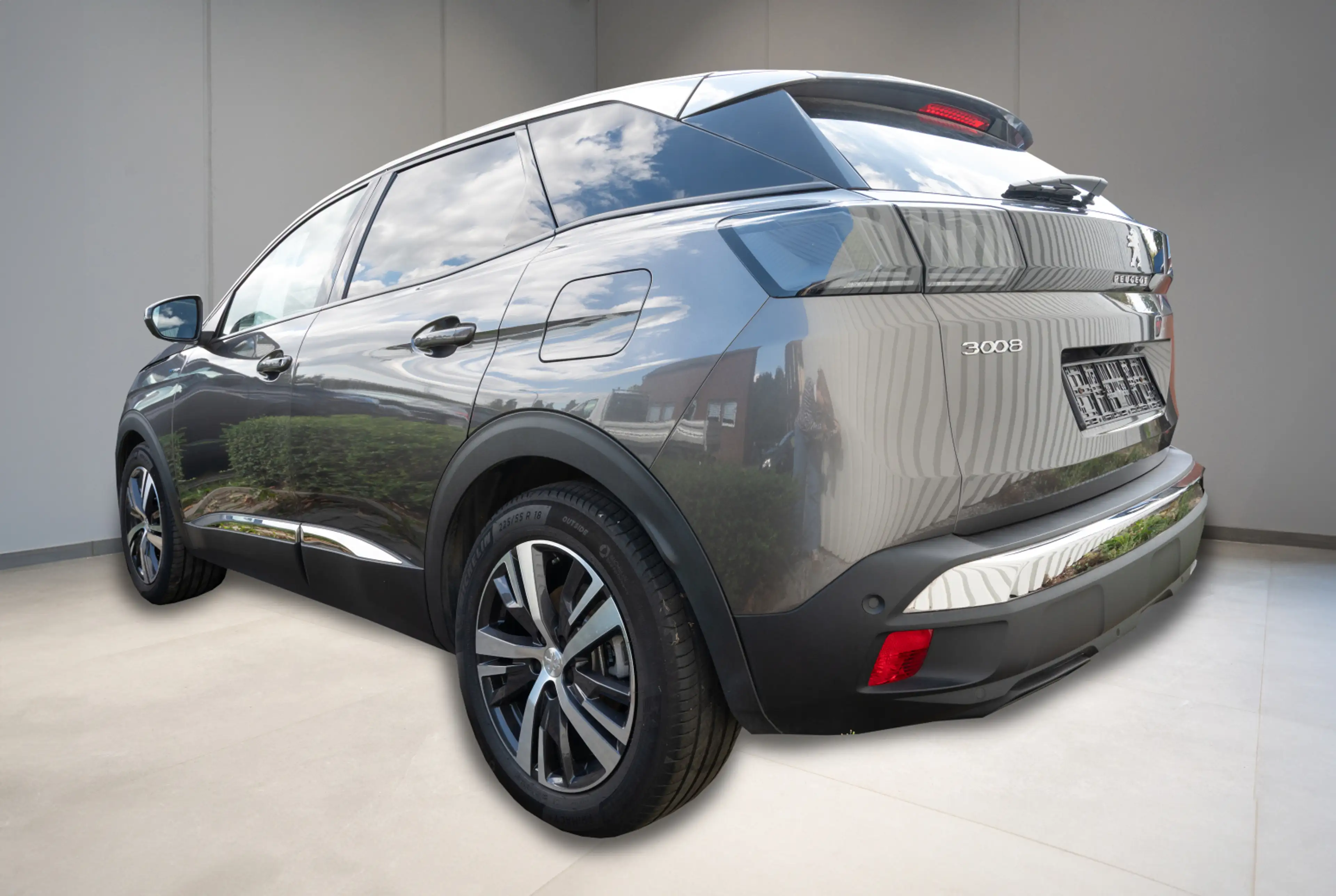 Peugeot 3008 Allure Plug-In-Hybrid 225 e-EAT8 *OBC-7,4kW*NAVI* — photo 4