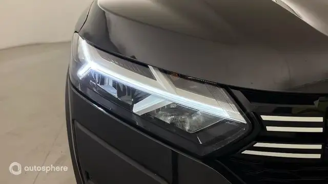 Dacia Sandero view 17