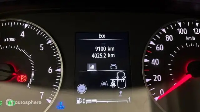 Dacia Sandero view 9