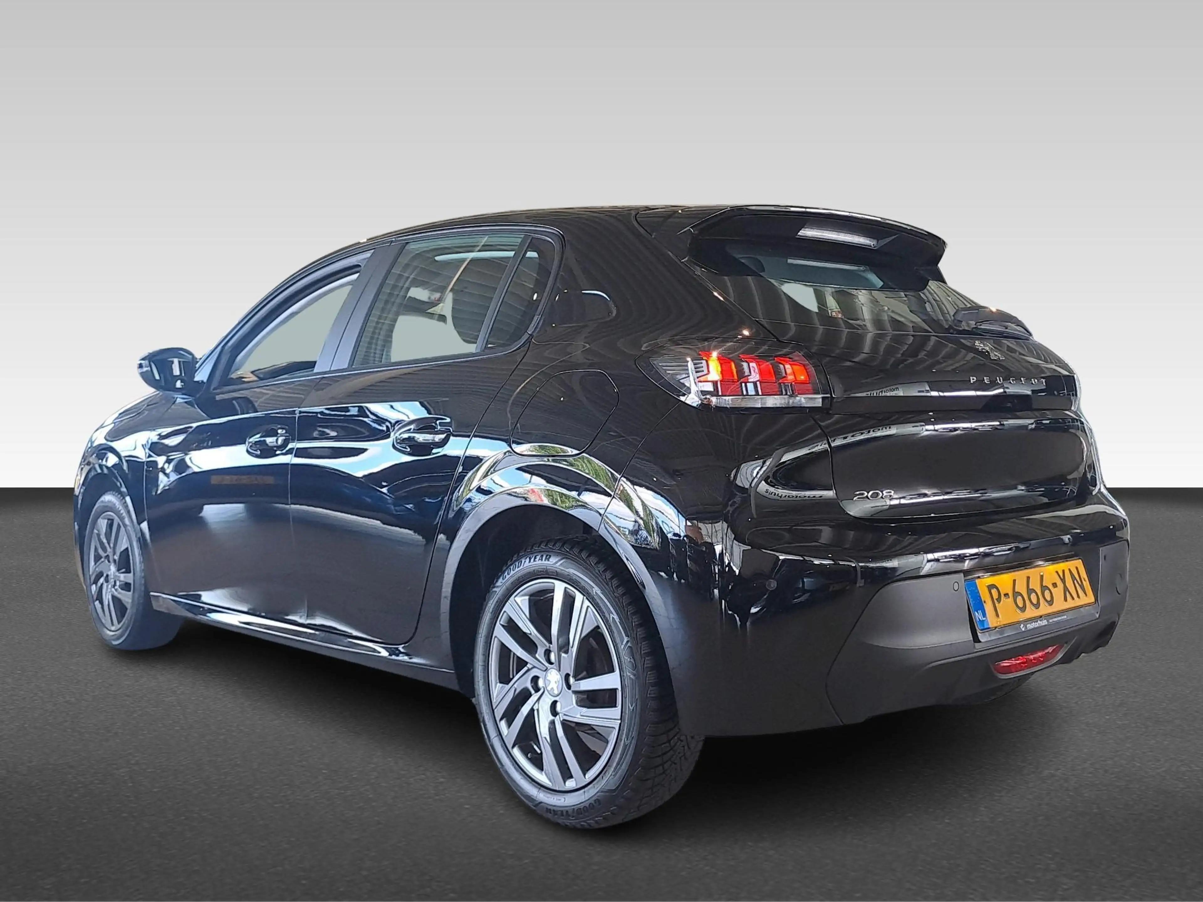 Peugeot 208 1.2 PureTech Active Pack | Apple Carplay/Android A — photo 3