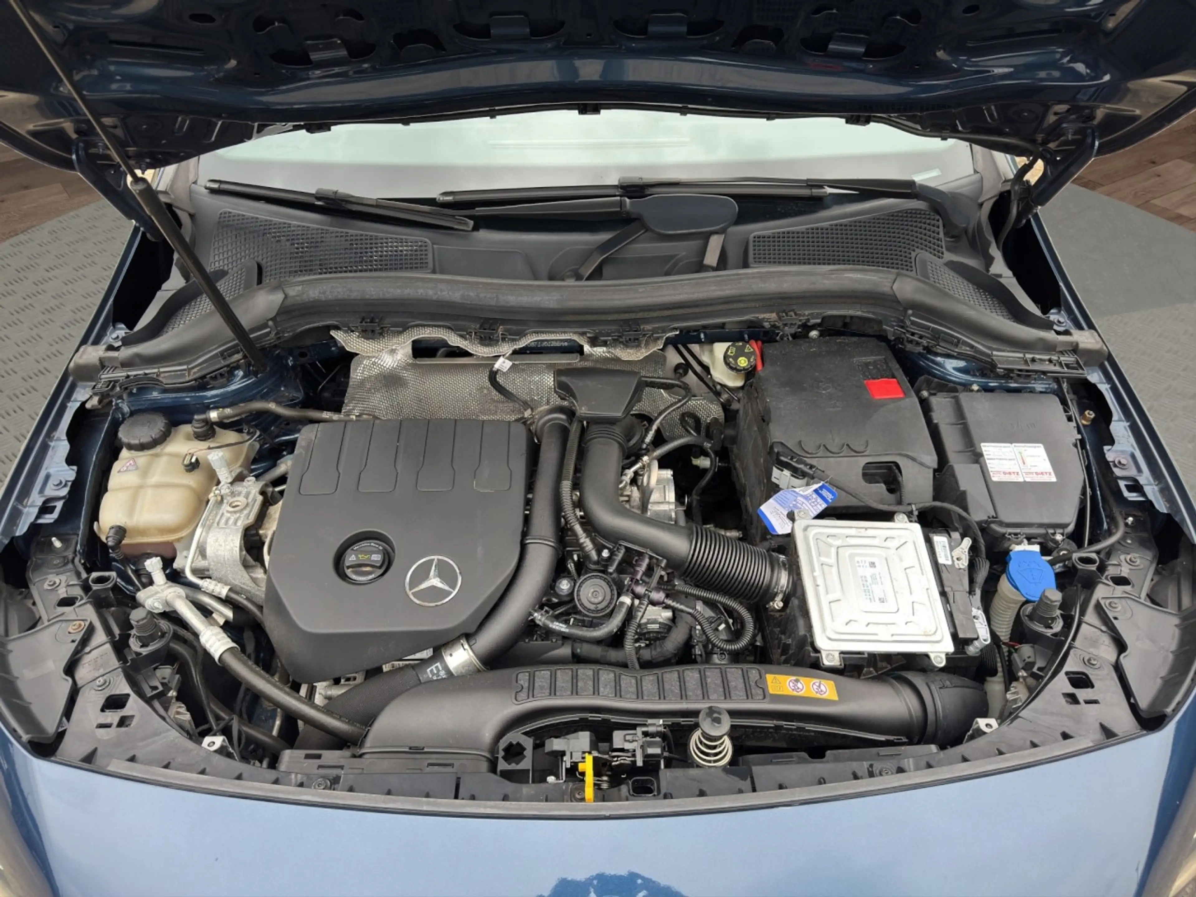 Mercedes-Benz B 200 DCT AMG-Line NAVI*KAMERA*AHK Klima Navi — photo 9
