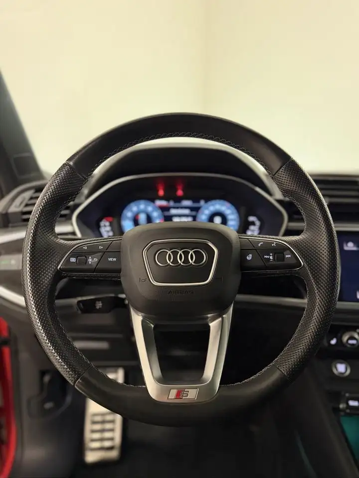 Audi Q3 fotografie Audi Q3