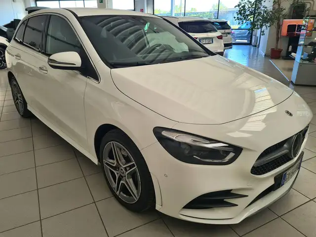 Mercedes-Benz B 250 e phev AMG Line Premium Plus! LUCI AMBIENT FARI LED NAVIGATORE