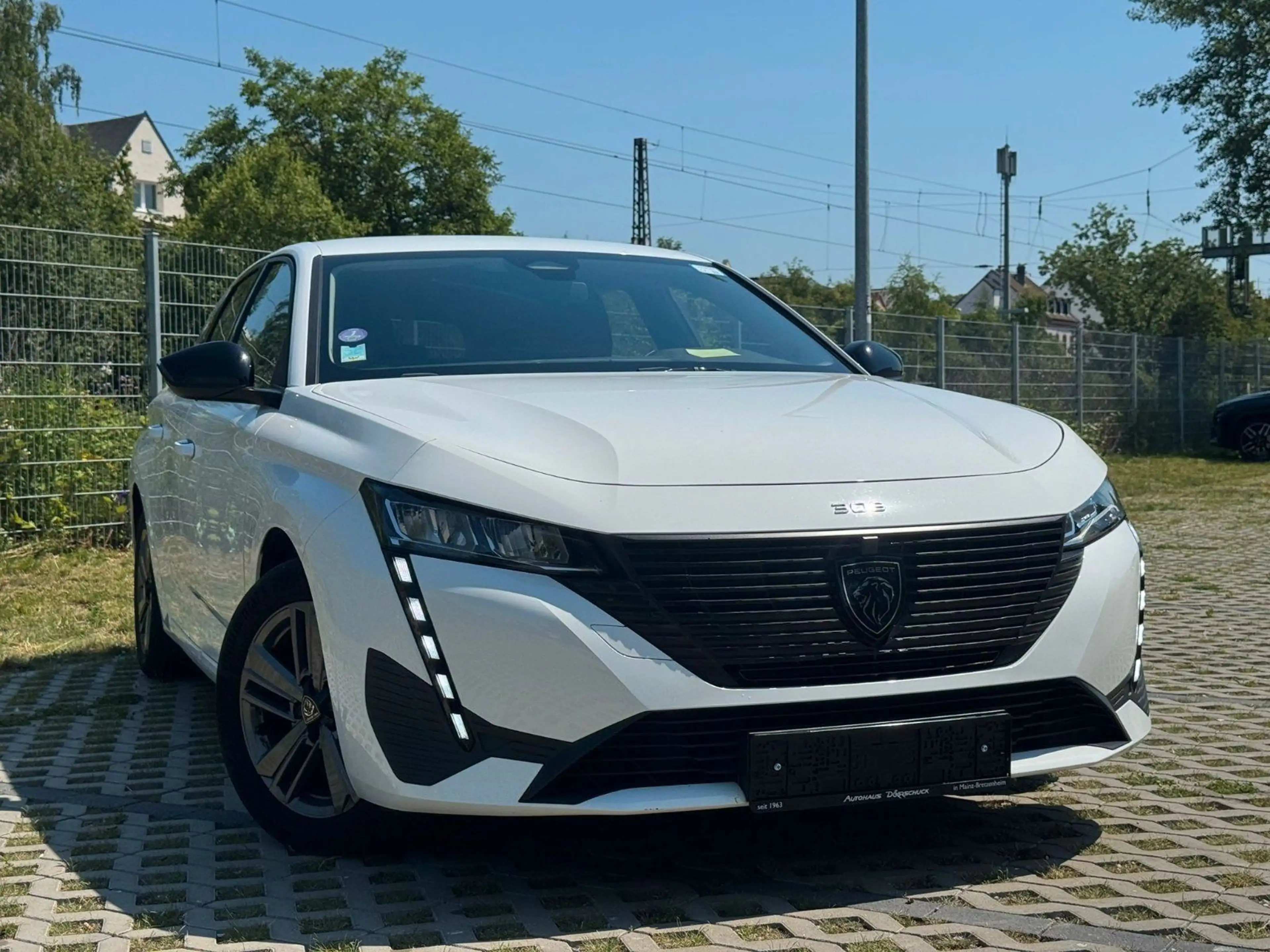Peugeot 308 SW Active Pack. NAVI. AUT. LED. CarPlay — photo 4