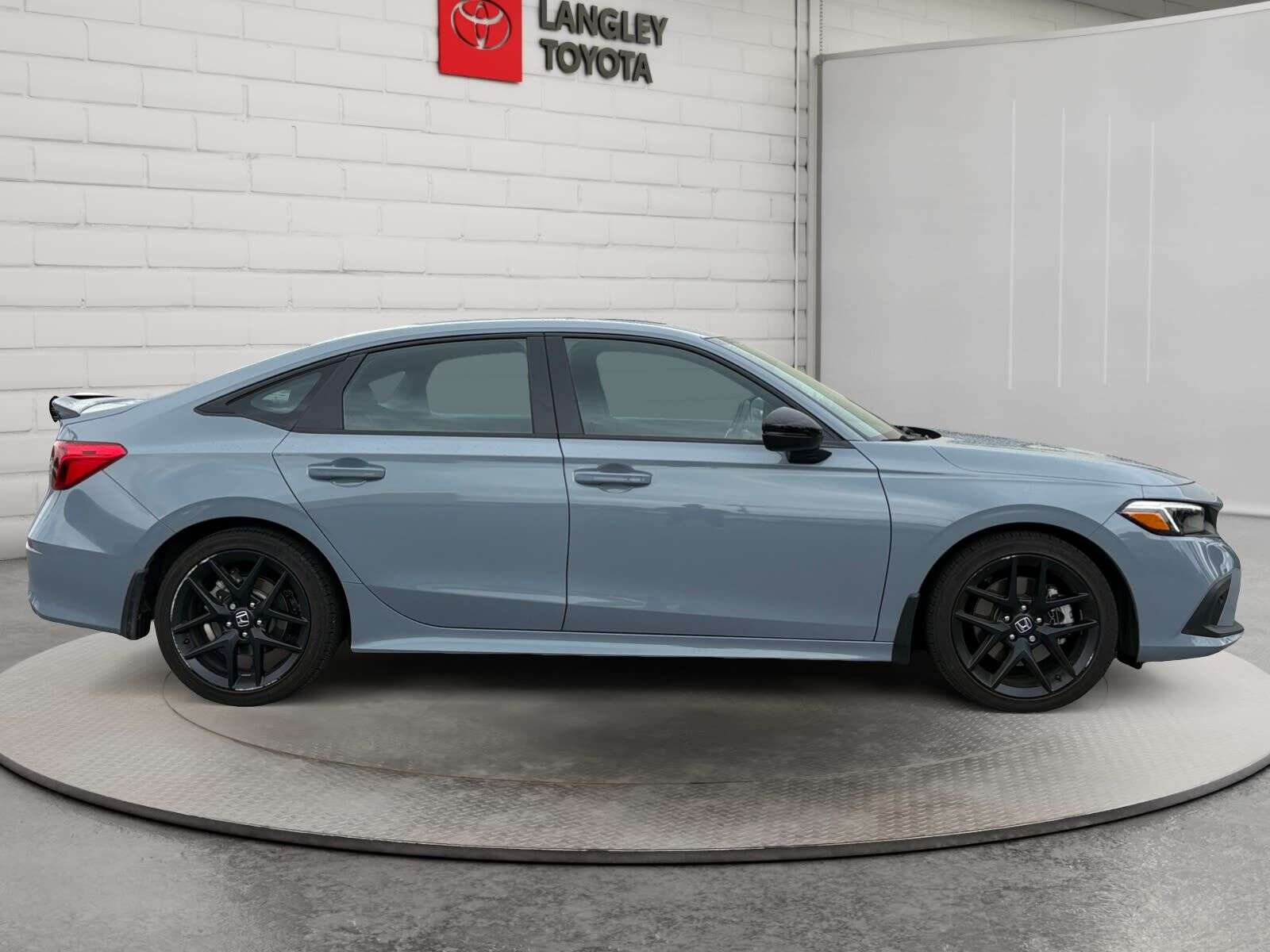 2024 Honda Civic MANUAL; AUTOMATIC, 6-SPEED MANUAL, HEATED SEATS/WH — снимка 1