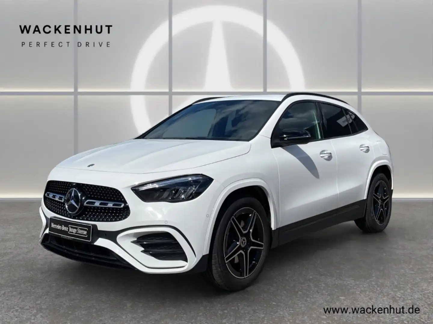 Mercedes-Benz GLA 200 AMG ADVANCED+ NIGHT MEMORY TOTWINKEL WINTER Weiß - 1