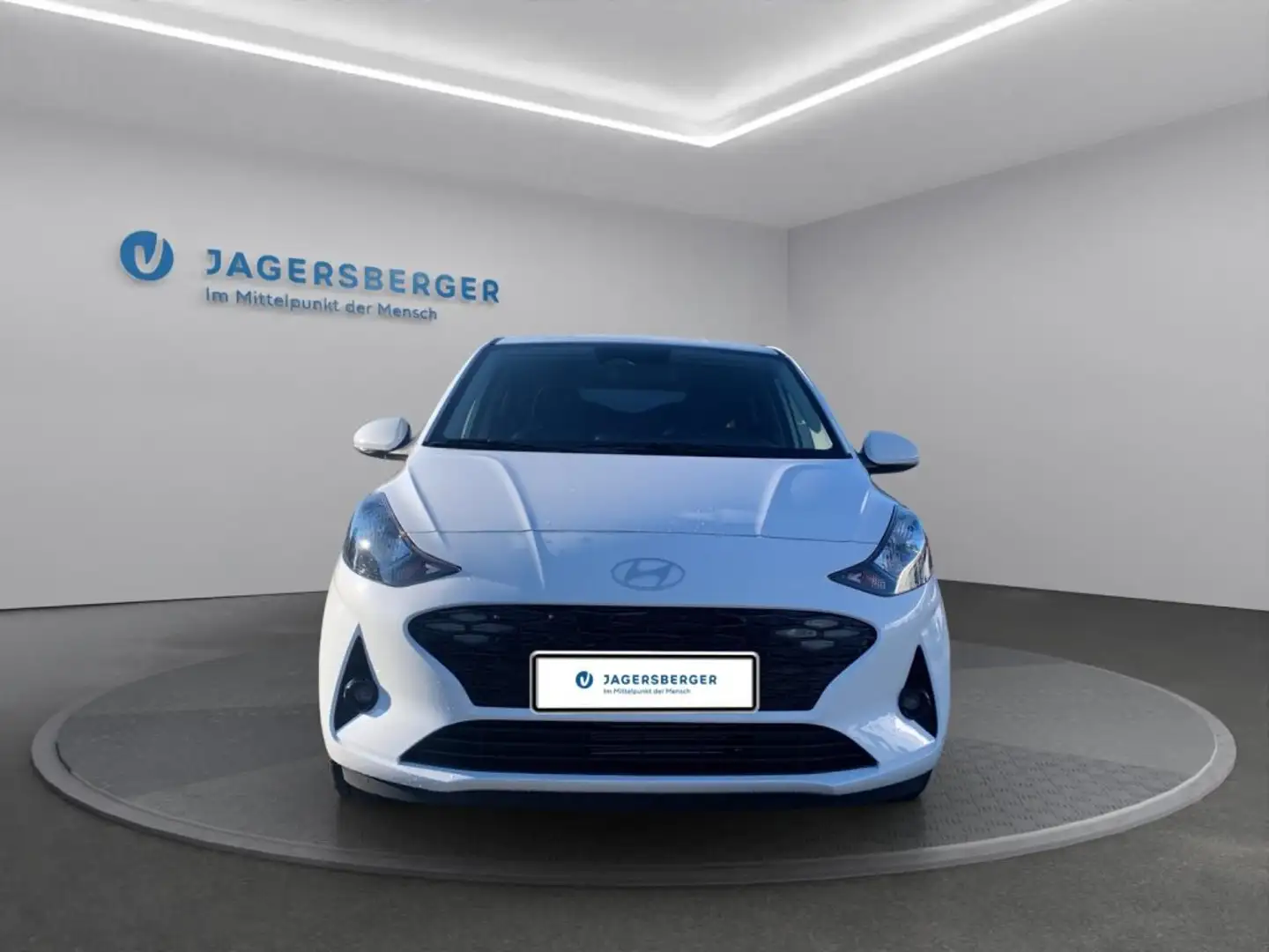 Hyundai i10 1,0 GO PLUS Weiß - 2