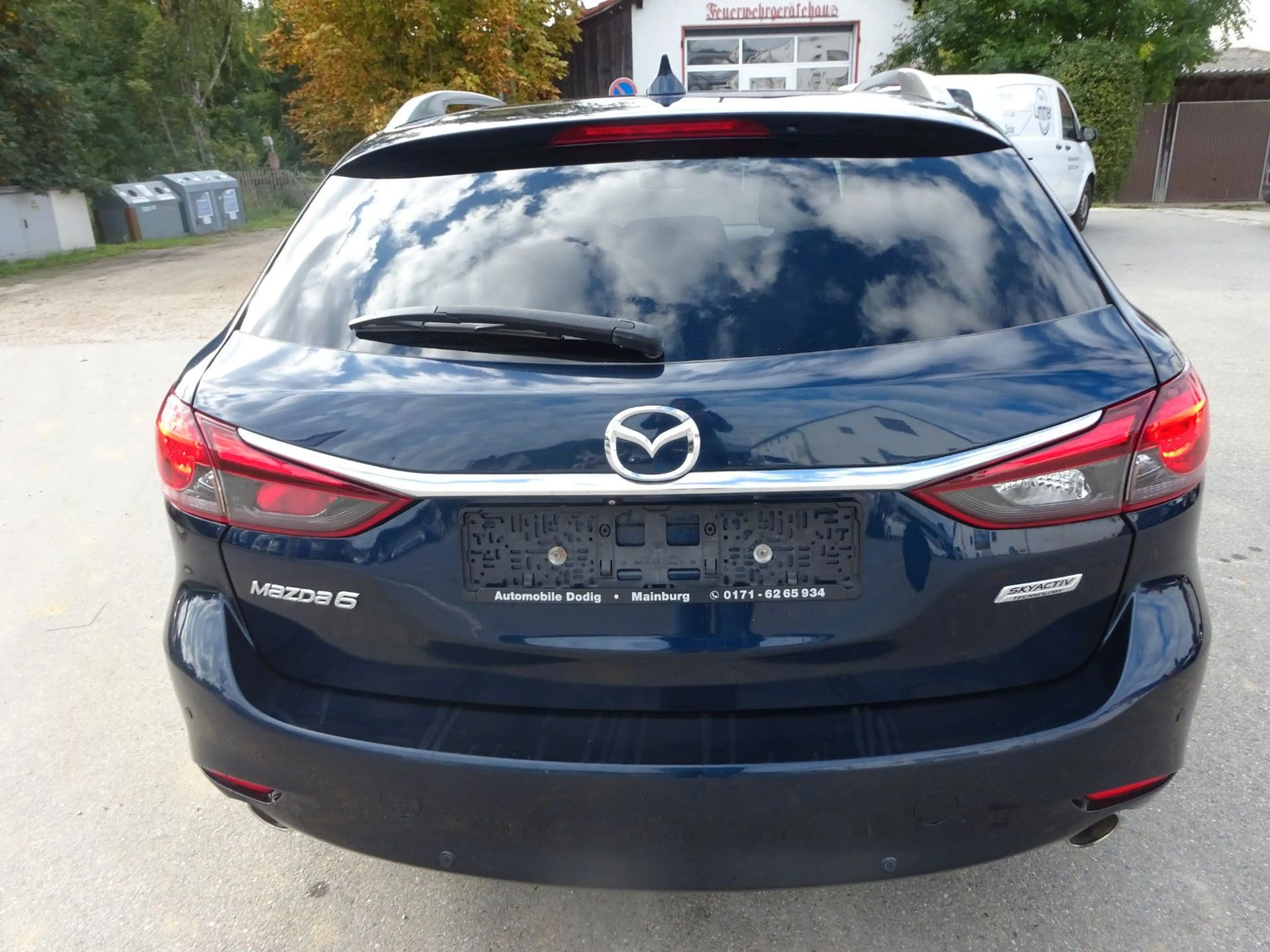 Mazda 6 Kombi Exclusive-Line/Haed-up DISPLAY/SPURHALTE — photo 3