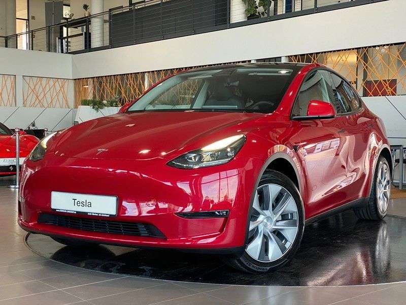 Second hand Tesla Model Y electro