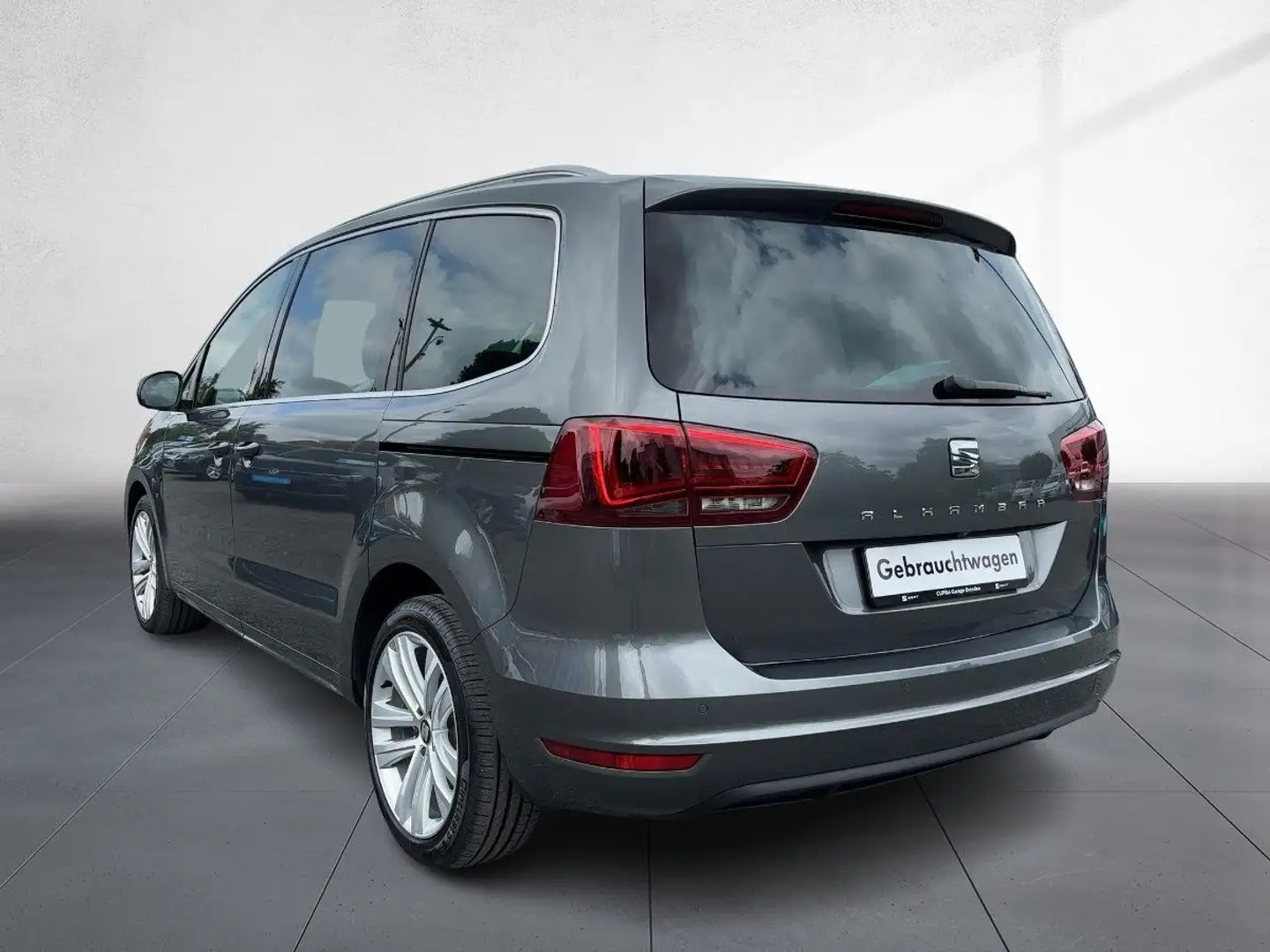 SEAT Alhambra XCELLENCE 2.0 TDI DSG AHK KAMERA PANO Grau - 2