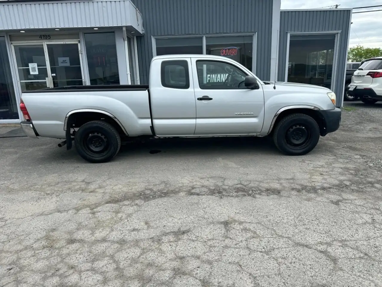 Toyota Tacoma снимка Toyota Tacoma