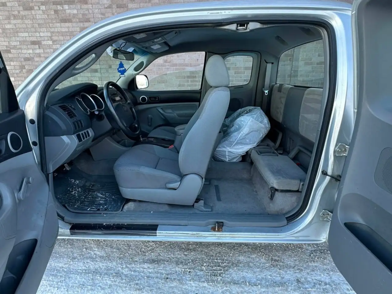 Toyota Tacoma снимка Toyota Tacoma