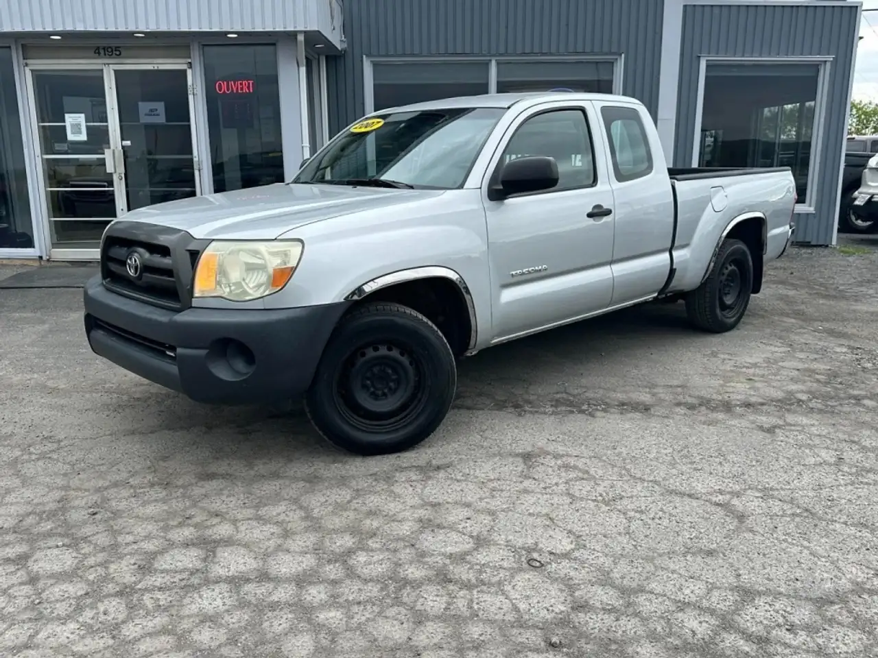 Toyota Tacoma снимка Toyota Tacoma