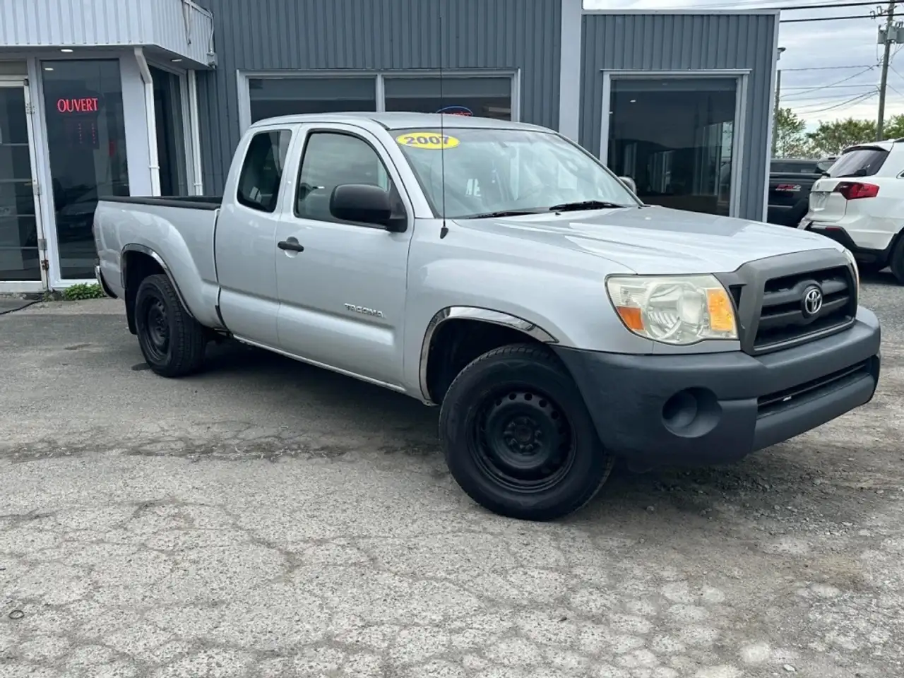 Toyota Tacoma снимка Toyota Tacoma