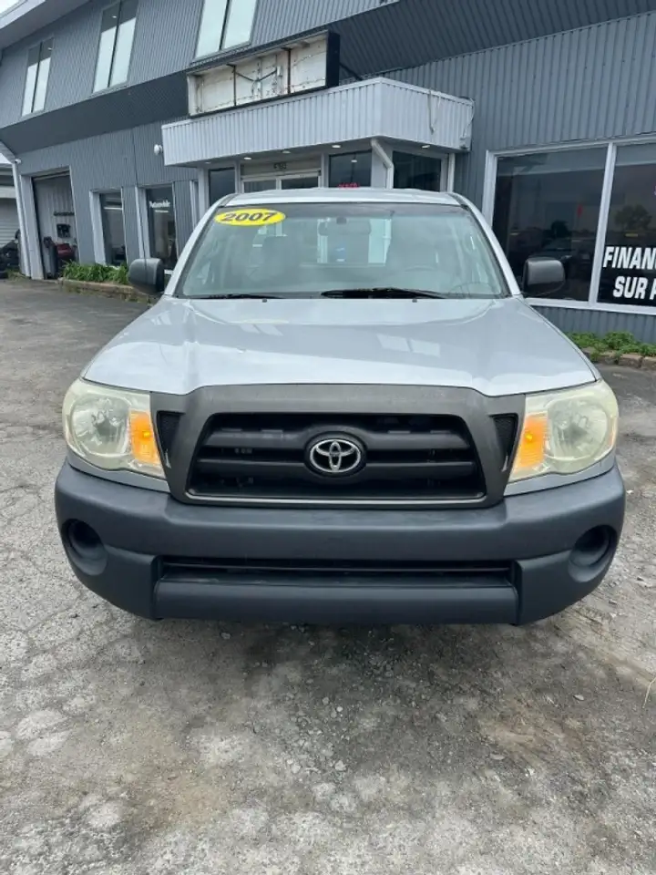 Toyota Tacoma снимка Toyota Tacoma