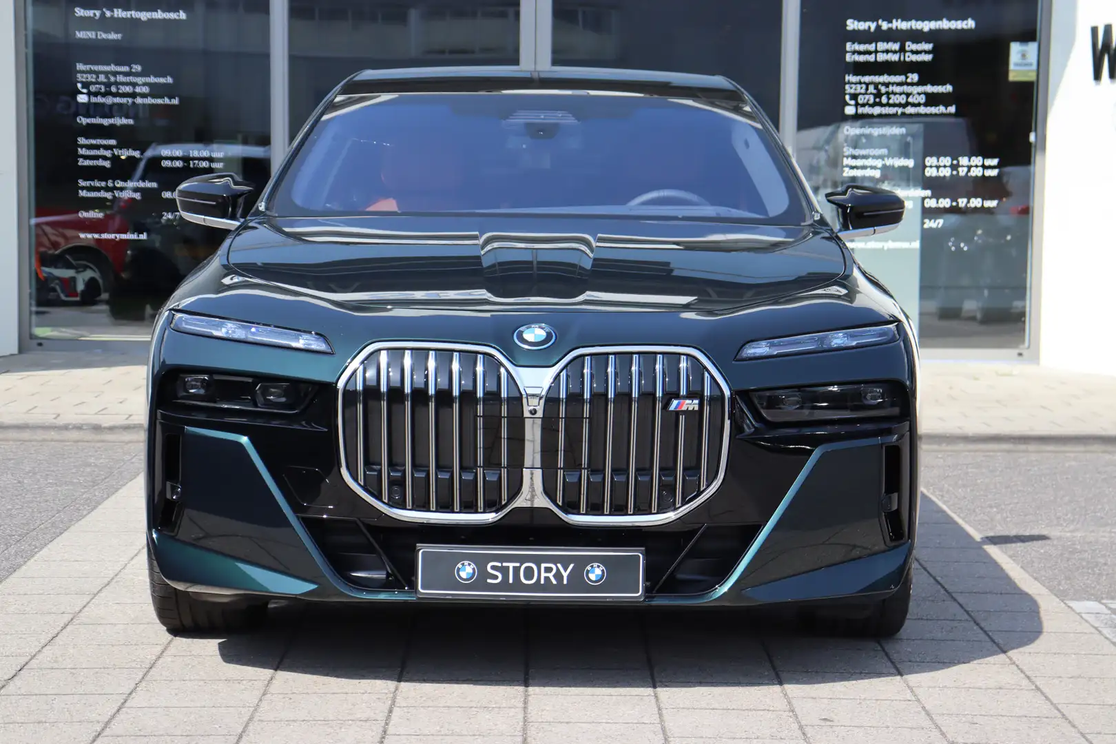 BMW 760 7 Serie M760e xDrive High Executive Automaat / Pan Groen - 2