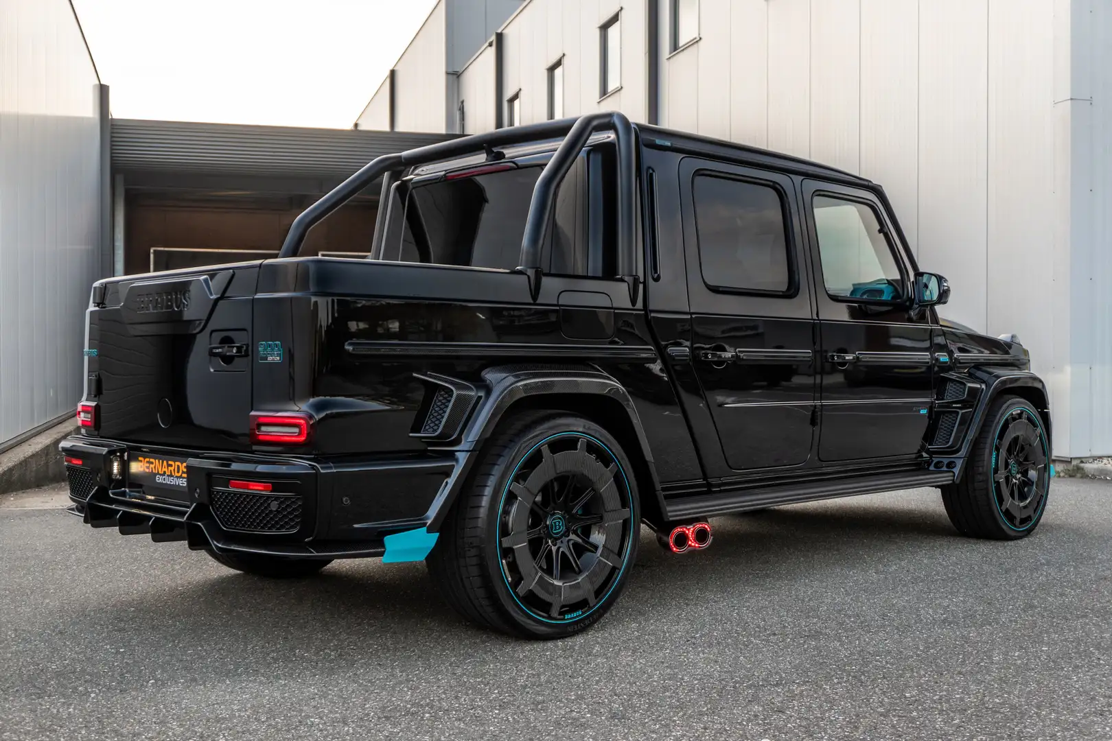 Mercedes-Benz G 63 AMG BRABUS P900 Rocket Edition - Obsidian Black - Tiff Zwart - 2