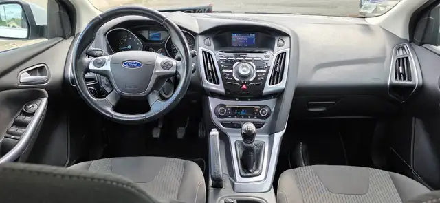 Ford Focus view 4