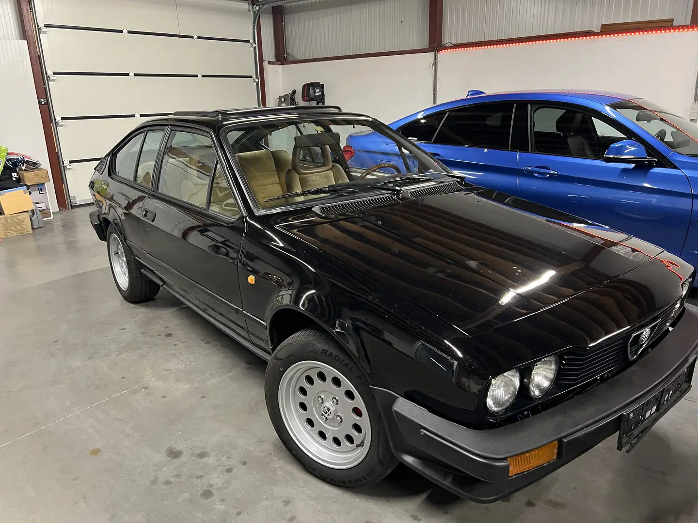 Alfa Romeo GTV 2.0 - 1