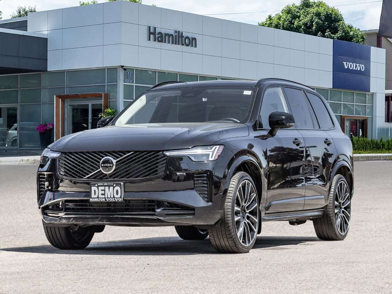 2026 Volvo XC90 Plus Dark Theme