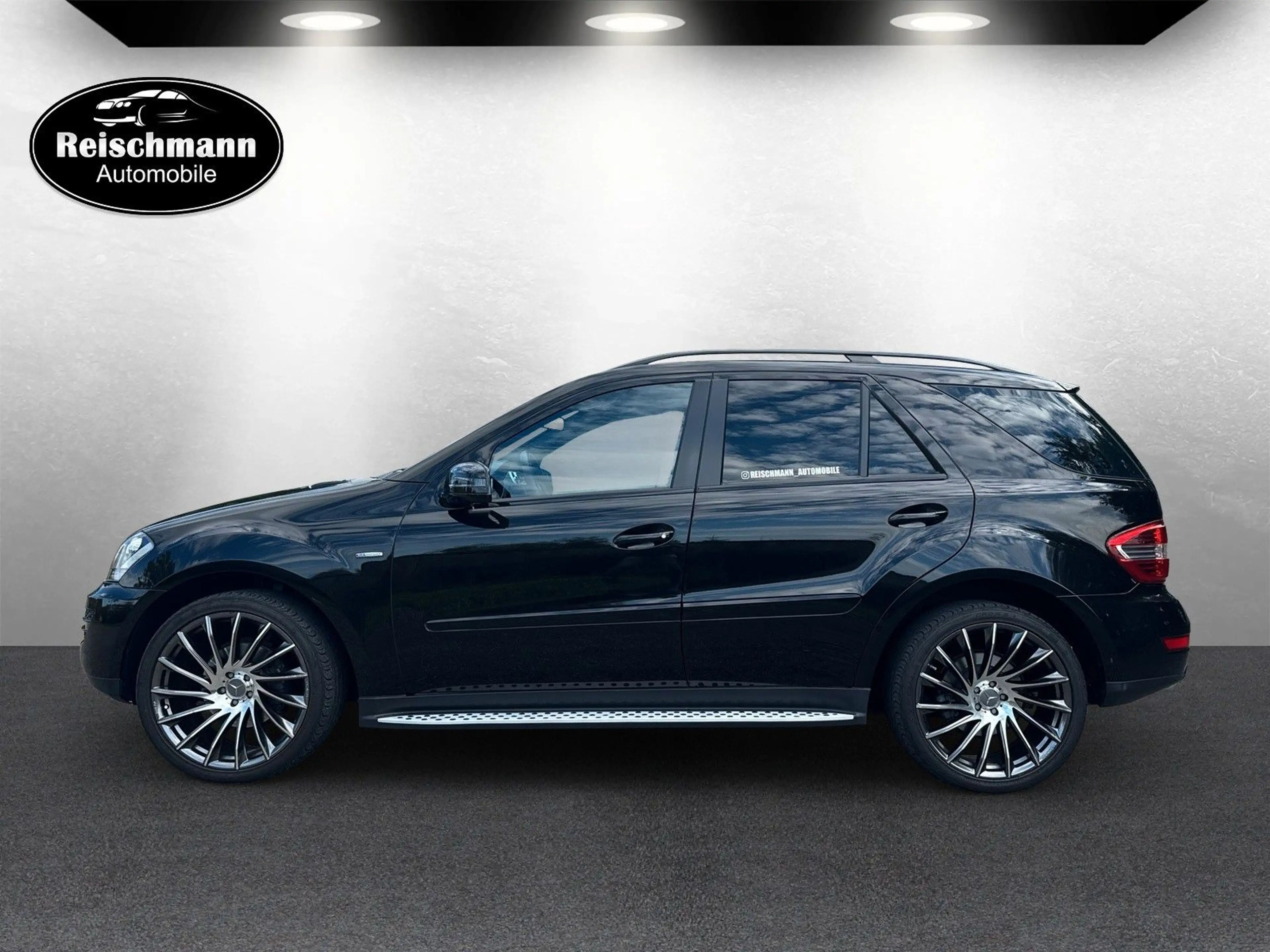 Mercedes-Benz ML 300 CDI Blue E-4Matic Blackline AHK 22Zoll — photo 8