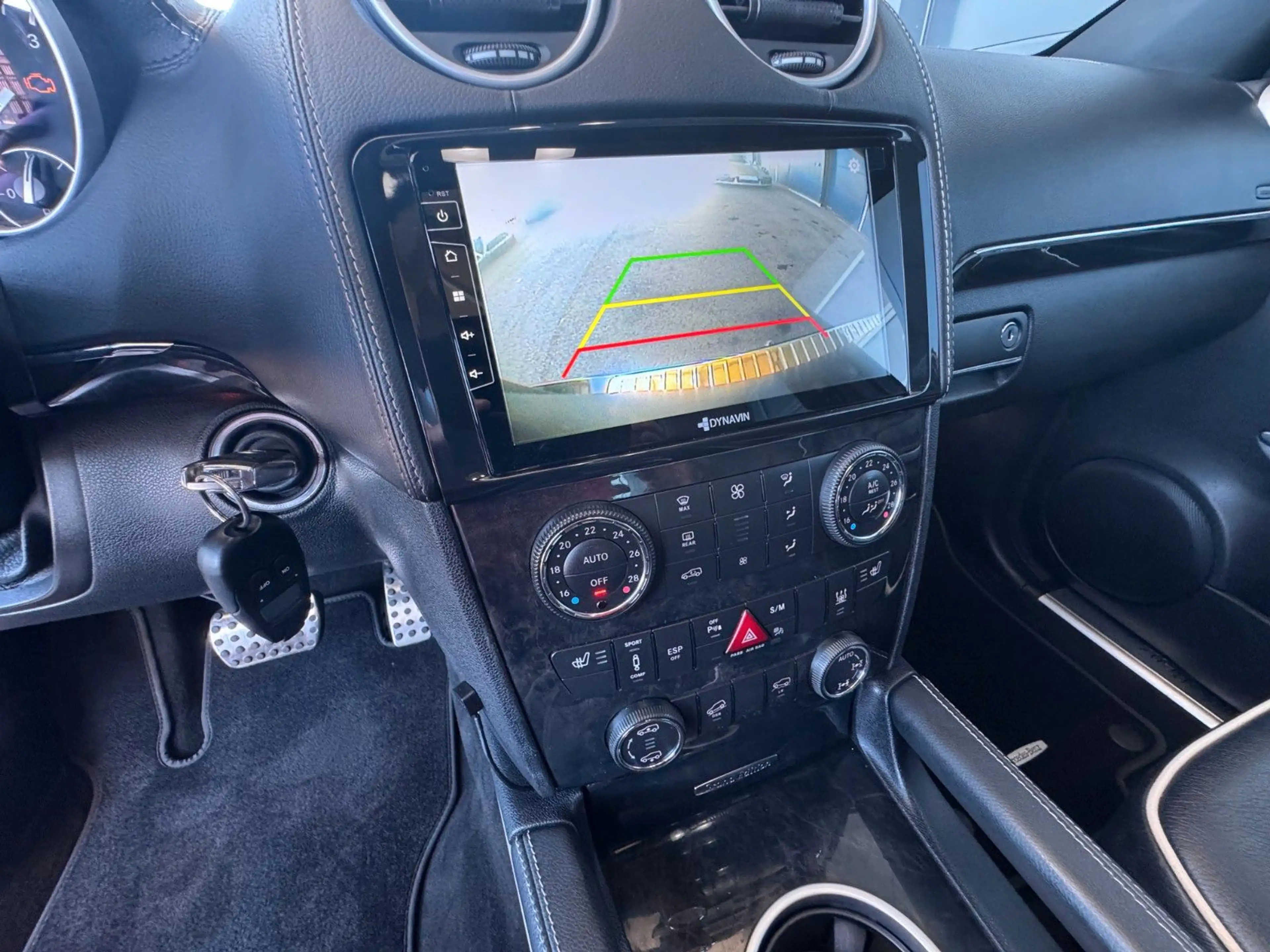 Mercedes-Benz ML 300 CDI Blue E-4Matic Blackline AHK 22Zoll — photo 14