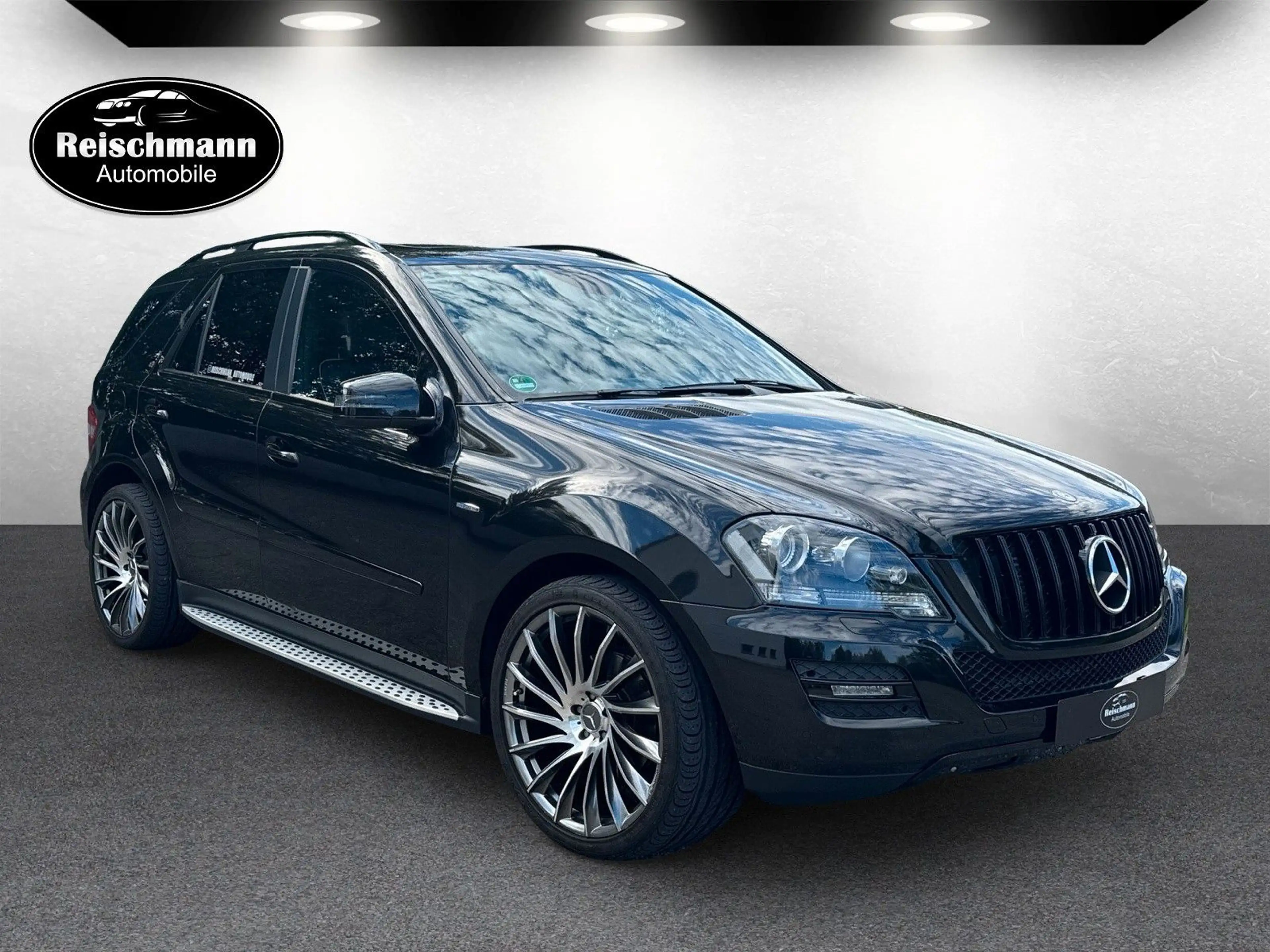 Mercedes-Benz ML 300 CDI Blue E-4Matic Blackline AHK 22Zoll — photo 3