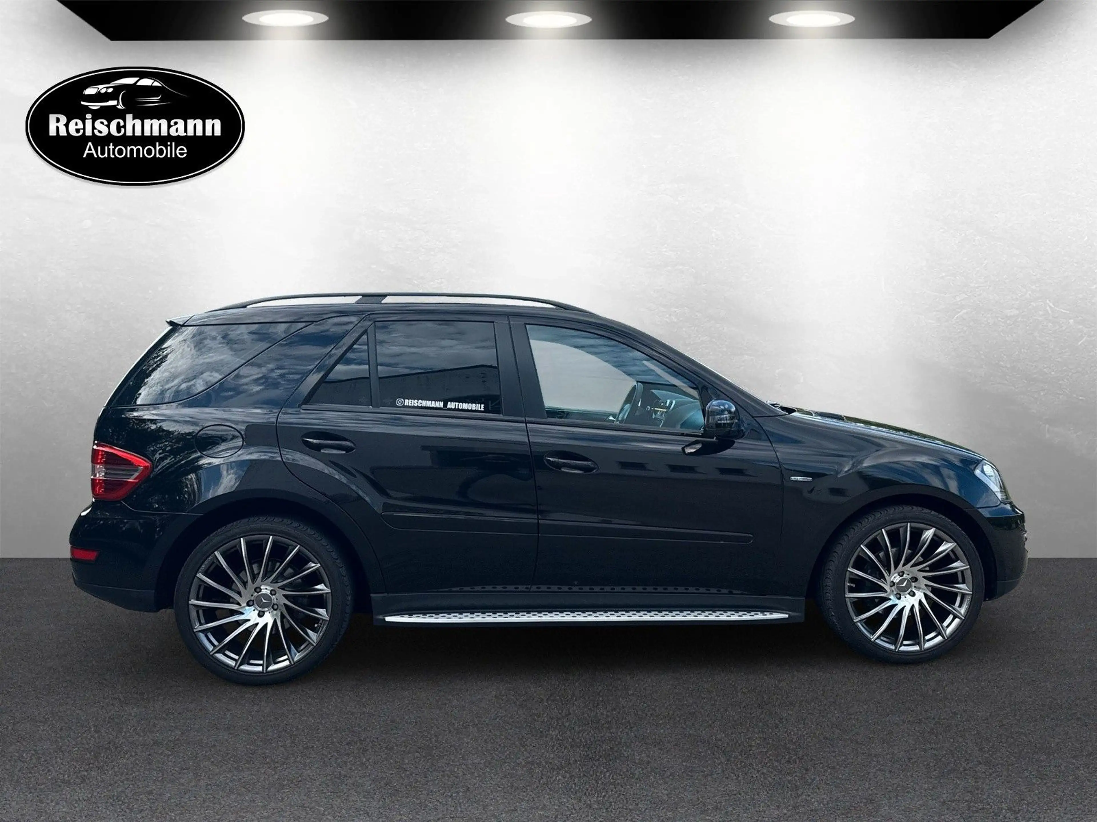 Mercedes-Benz ML 300 CDI Blue E-4Matic Blackline AHK 22Zoll — photo 4