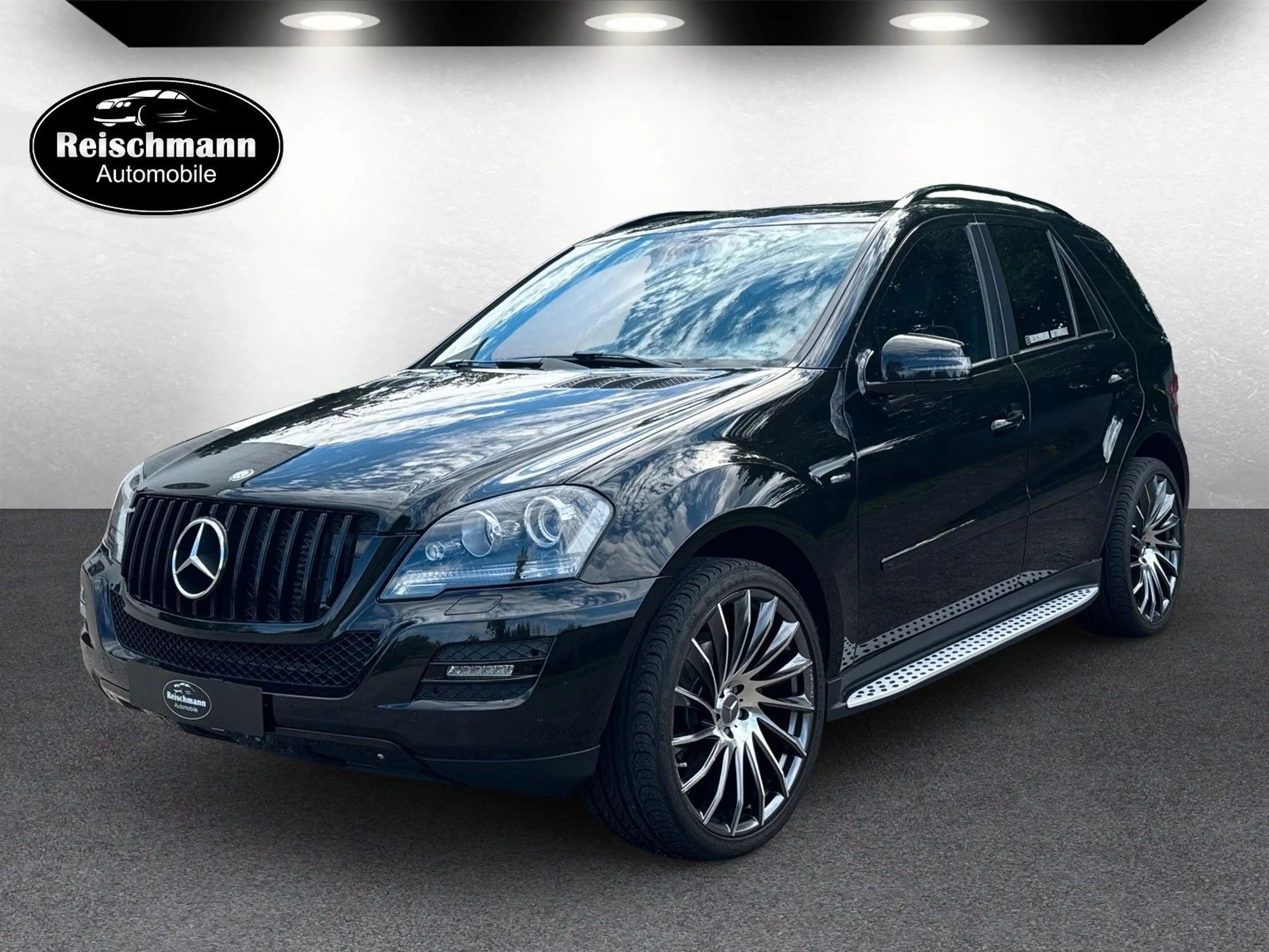 Mercedes-Benz ML 300 CDI Blue E-4Matic Blackline AHK 22Zoll — photo 9