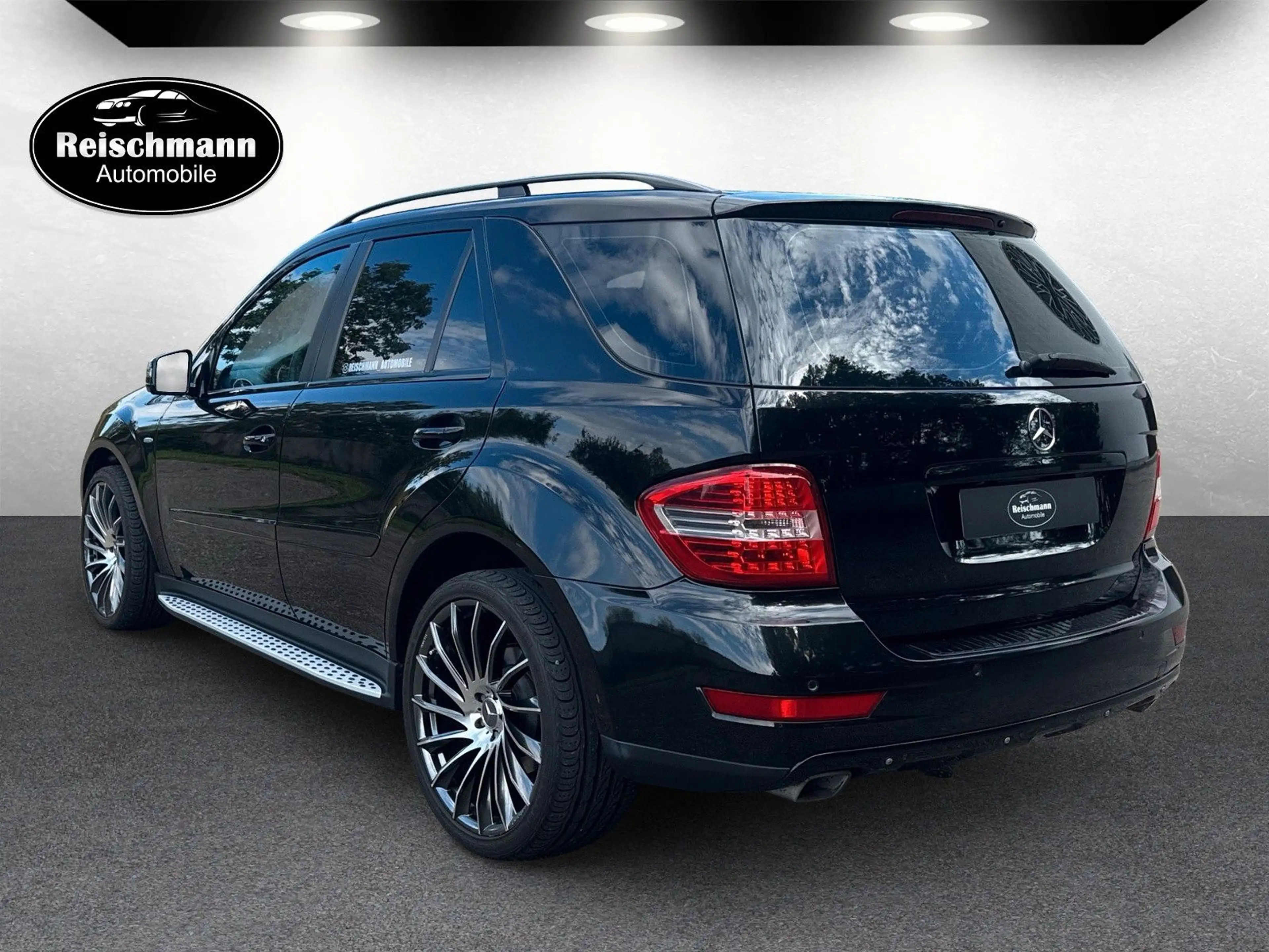 Mercedes-Benz ML 300 CDI Blue E-4Matic Blackline AHK 22Zoll — photo 7