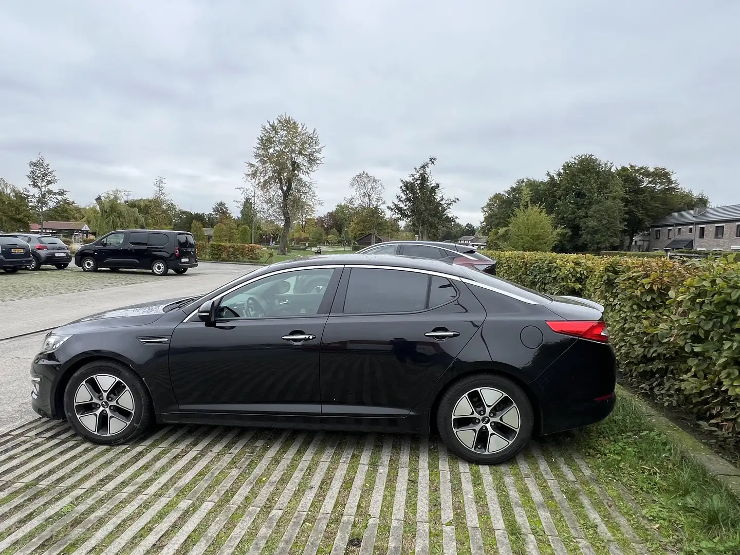 Kia Optima 2.0 CVVT Hybrid - 1