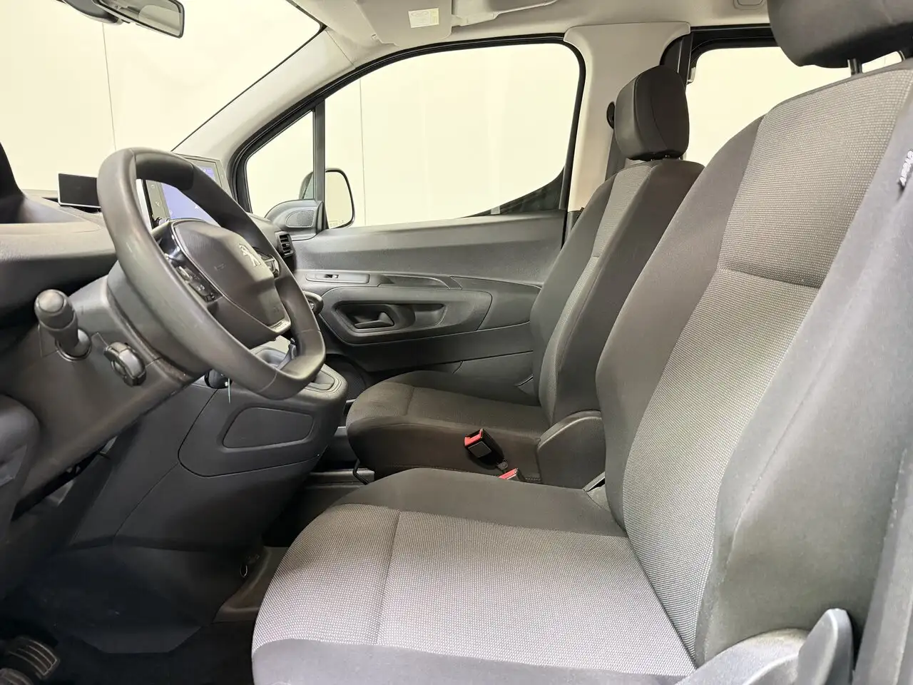 Peugeot Rifter 1.2 Benzine Man. Airco GPS Topstaat! 1Ste..., миниатюра 8