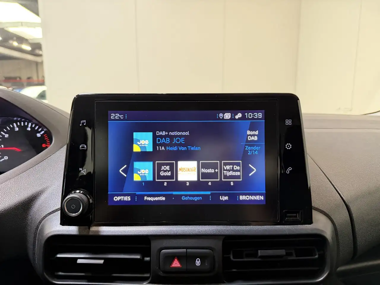 Peugeot Rifter 1.2 Benzine Man. Airco GPS Topstaat! 1Ste..., миниатюра 14