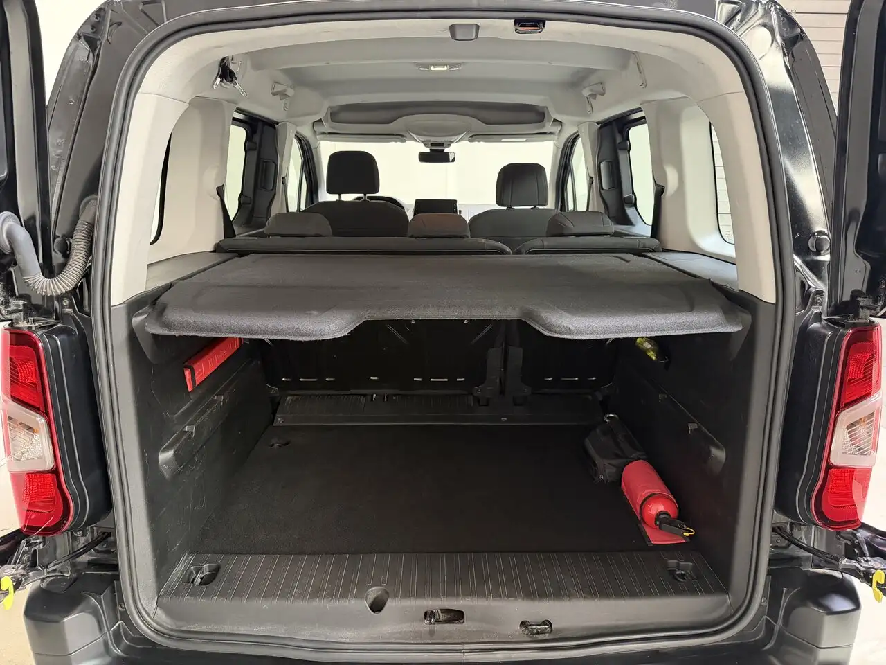 Peugeot Rifter 1.2 Benzine Man. Airco GPS Topstaat! 1Ste..., миниатюра 21